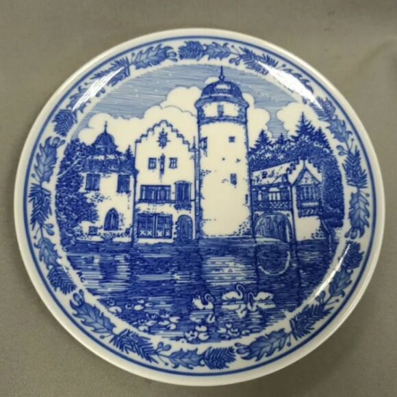 Wall plate Castle Porcelain Germany - Picture 1 of 1